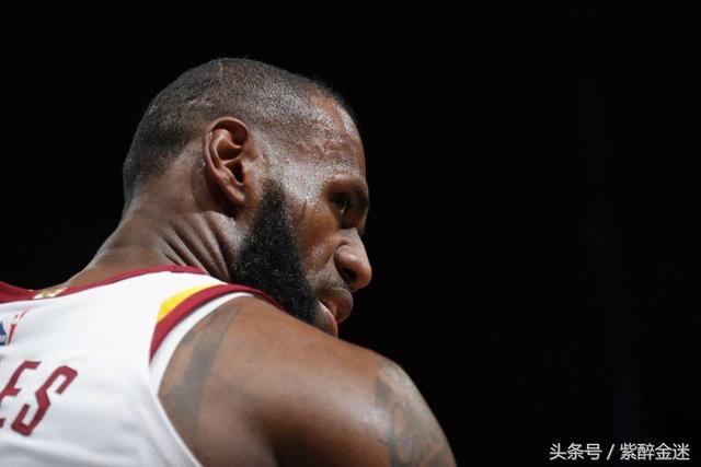  班凯罗成长迅速魔术客场爆冷战胜湖人