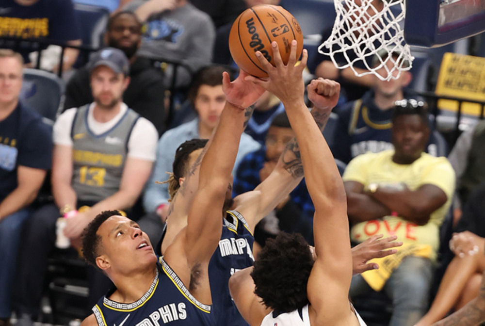  莫兰特末节爆发灰熊逆转爵士终结对手四连胜